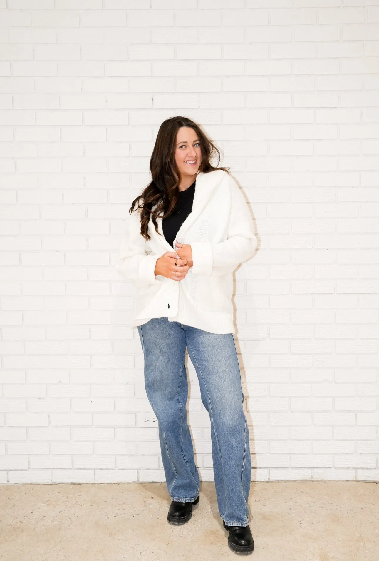 'Apres' Raglan Shawl Neck Cardigan | Ivory