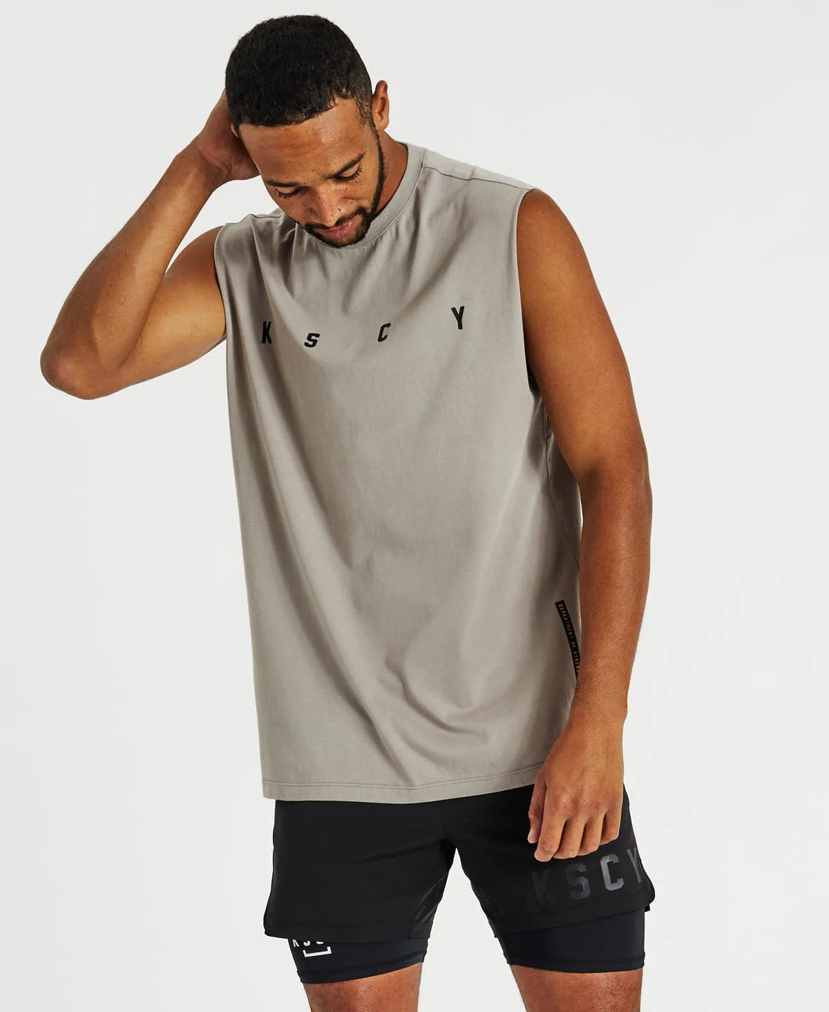 Compound Muscle Tee Split Hem Gull Grey