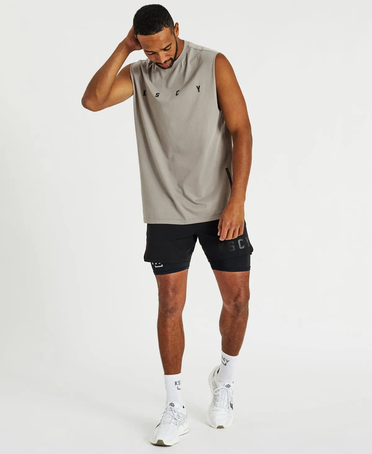 Compound Muscle Tee Split Hem Gull Grey