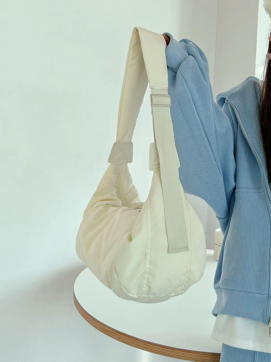 Crossbody Bag for Women Men Trendy Large Crescent Bag with Adjustable Strap Puffer Shoulder Bag Hobo,Bageveryday Bag (Beige,Large)