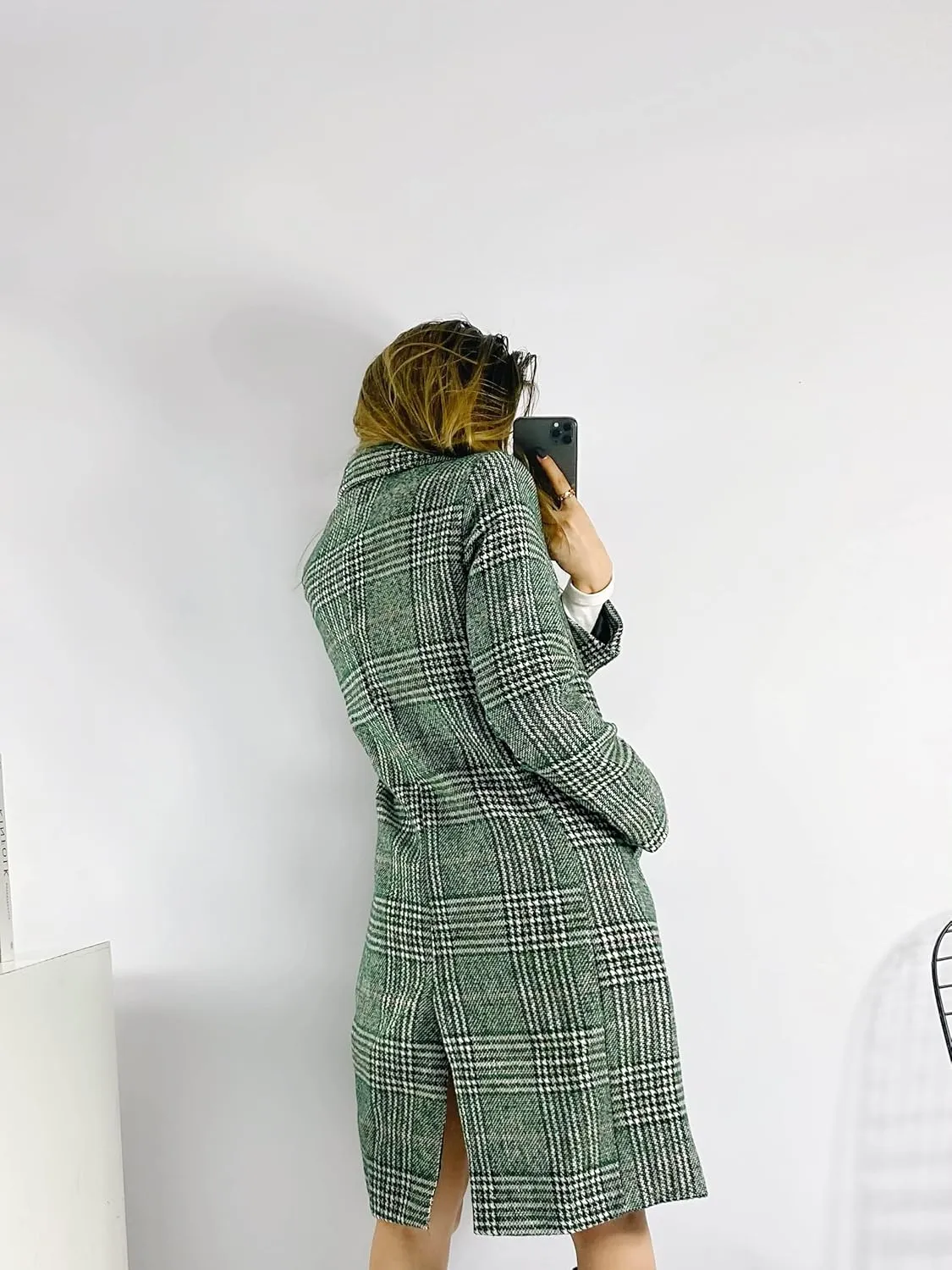 Face Dream Women Classic Lattice Winter Overcoat Lapel Double Breasted Woolen Long Coat