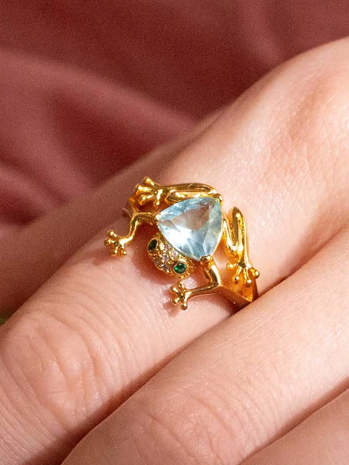 Frog Ring With Aquamarine Stone