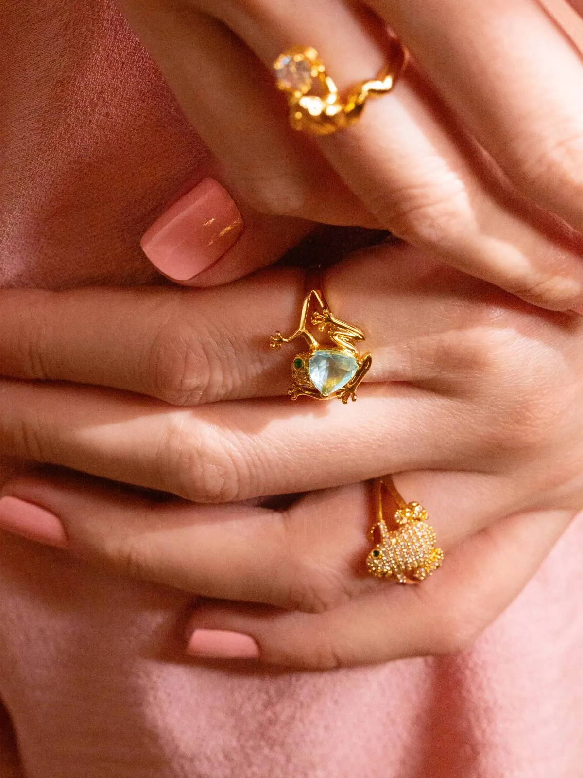 Frog Ring With Aquamarine Stone