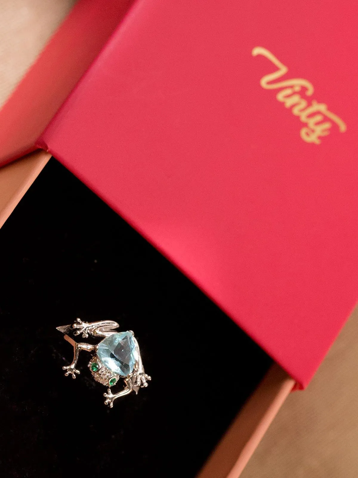 Frog Ring With Aquamarine Stone