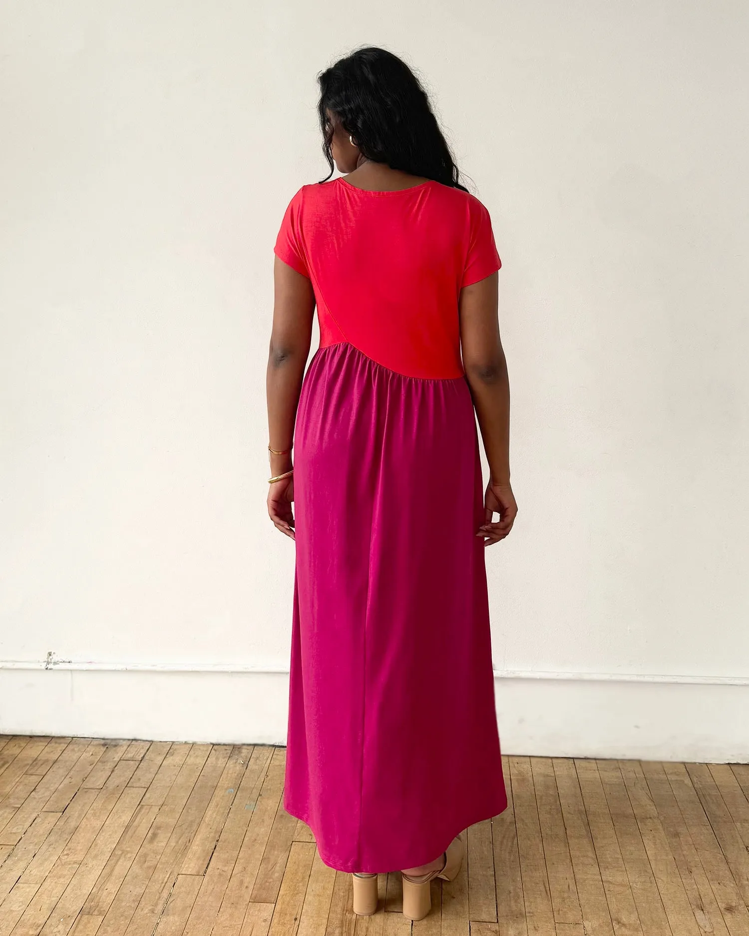 NORAH dress in Bright Ruby/Garnet Pink