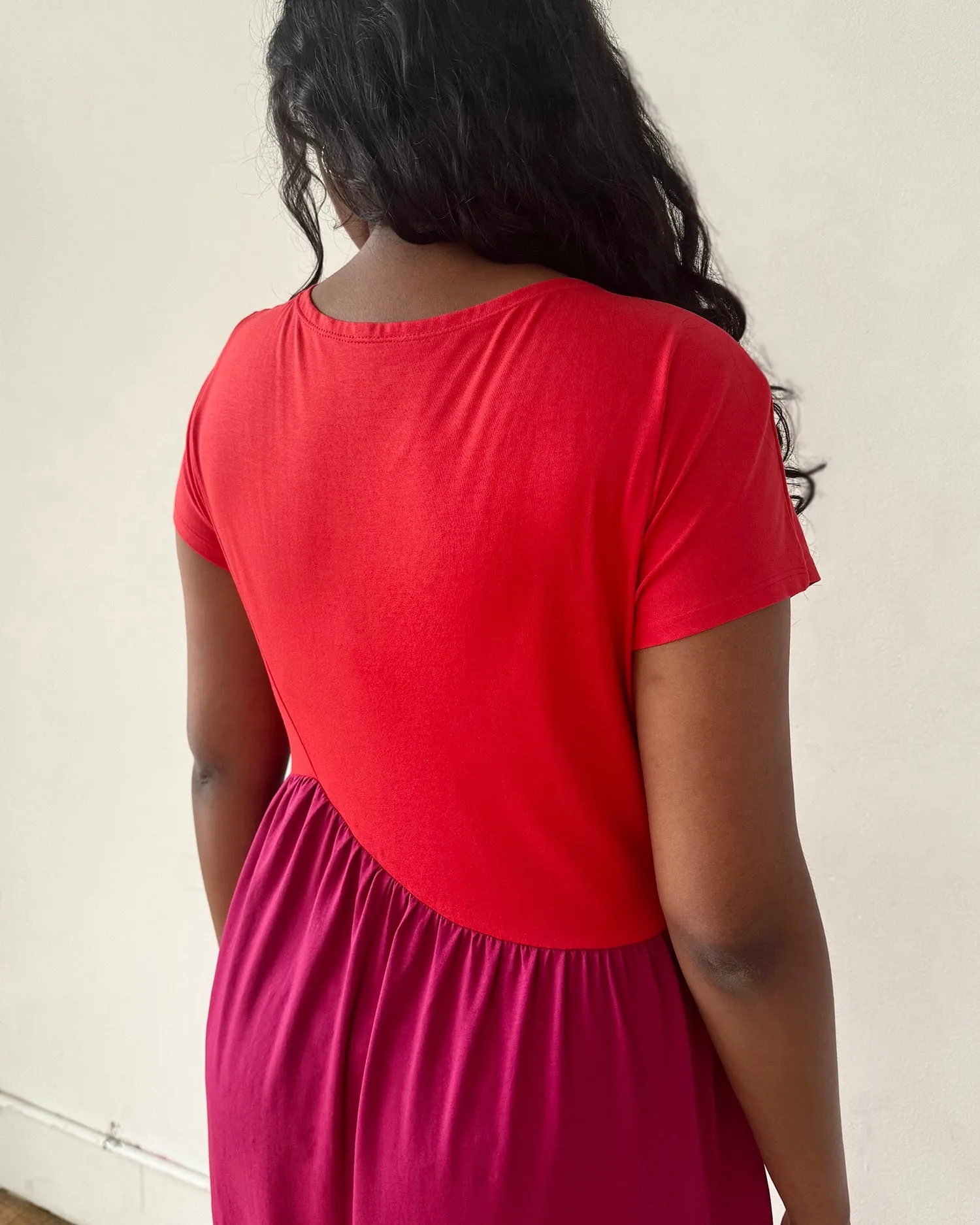 NORAH dress in Bright Ruby/Garnet Pink