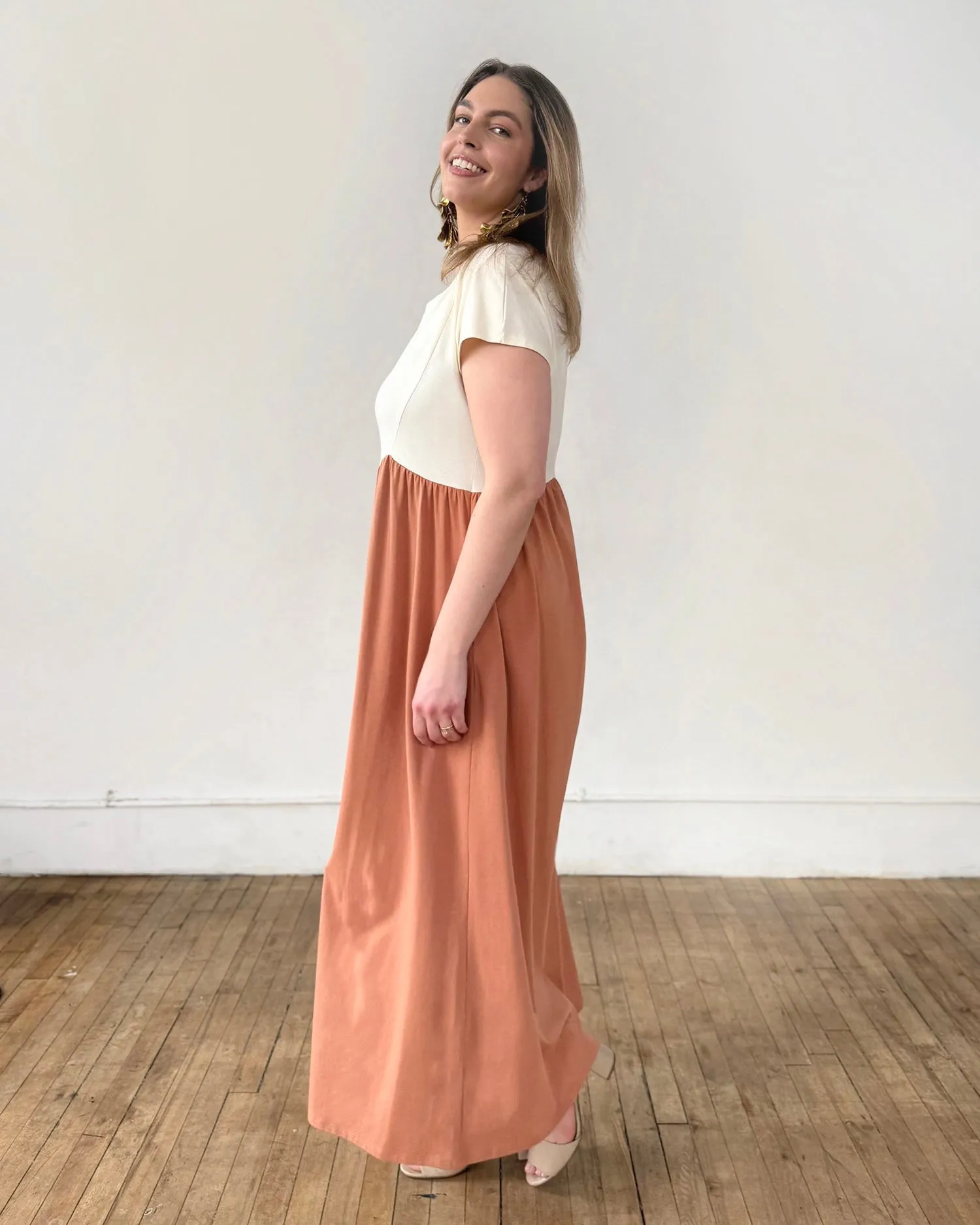 NORAH dress in Chalk/Italian Clay