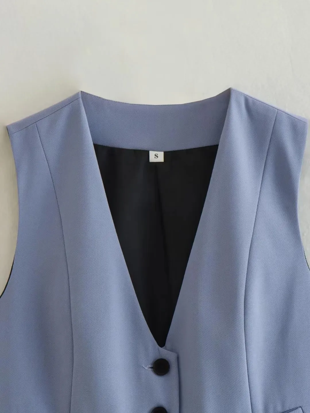 Pofihavi Cropped Suit Vest for Women 2024 Button Up Business Casual Dressy Waistcoat Vest Tops
