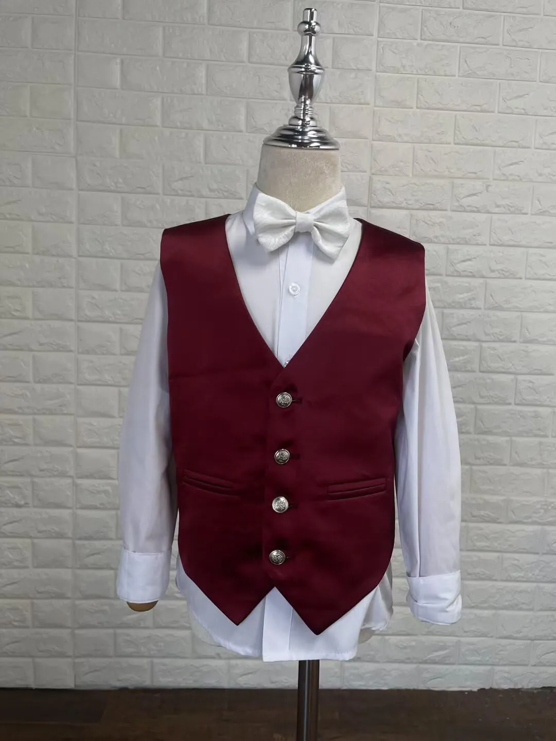 SAROULU Slim Fit Satin Boys Suit, 3 Pieces Kids Boy's Tuxedo Wedding Party Outfits