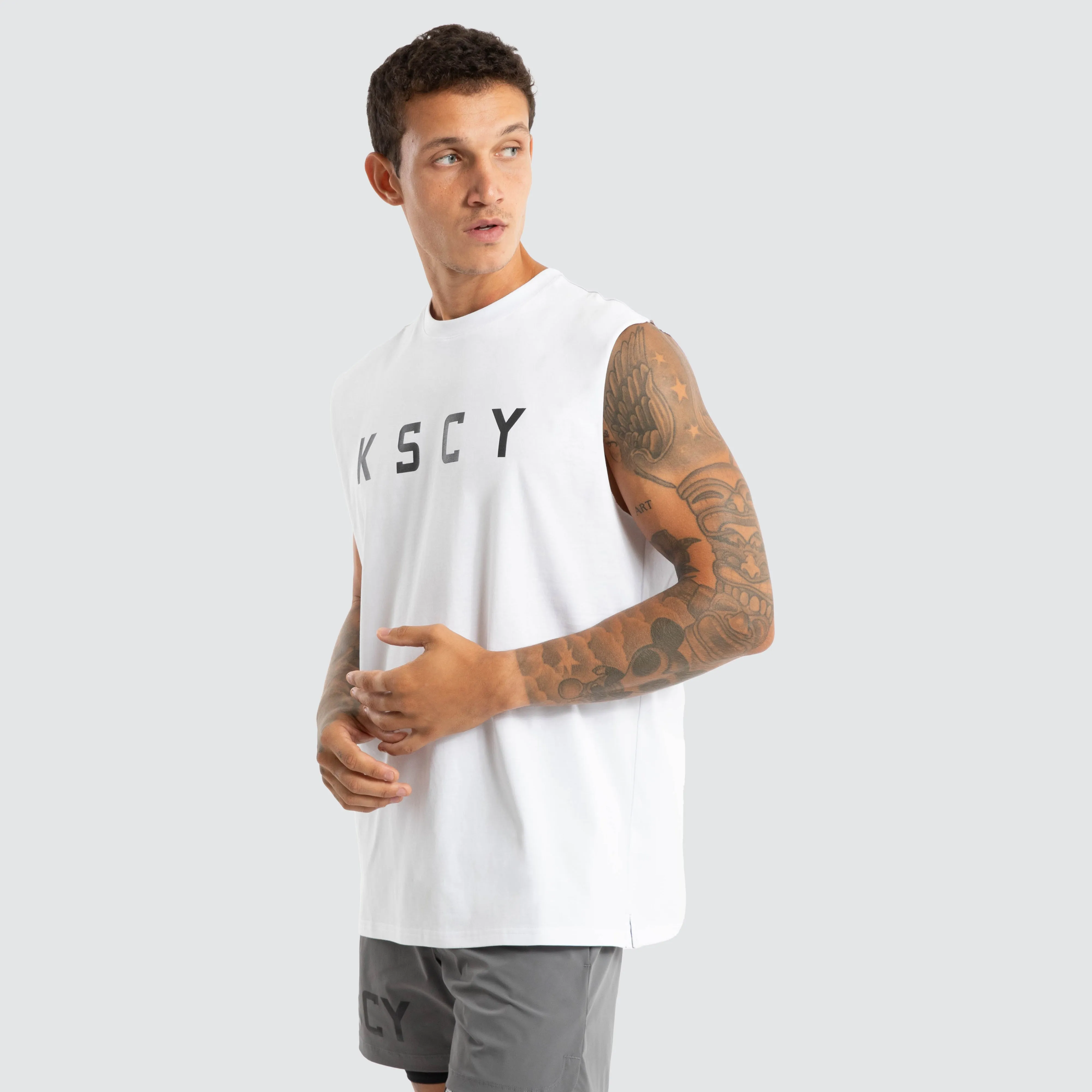 Vigor Split Hem Muscle Optical White
