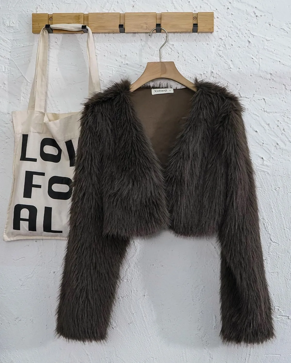 Xintianji Womens Faux Fur Cropped Jacket - Open Front Long Sleeve Winter Fuzzy Fleece Coat